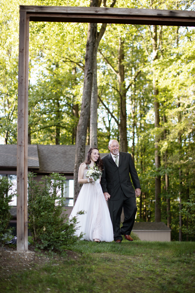 THE LIVING WALL AT PROMISE RIDGE WEDDING-POCONOS, PA WEDDING-LAURA+JOE-35