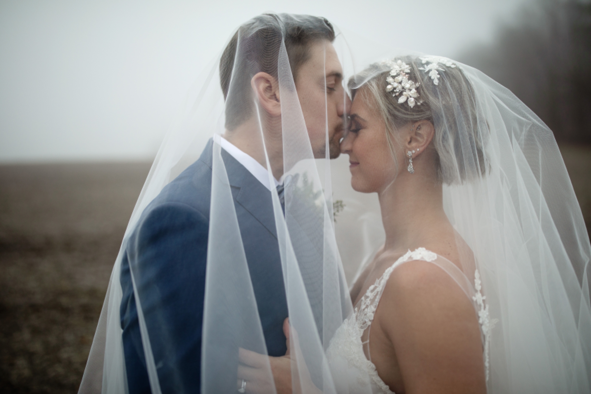 Woodstone Lodge and Country Club, Allentown, PA foggy romantic wedding, captured by East Coast Destination Wedding Photographers Janae Rose Photography