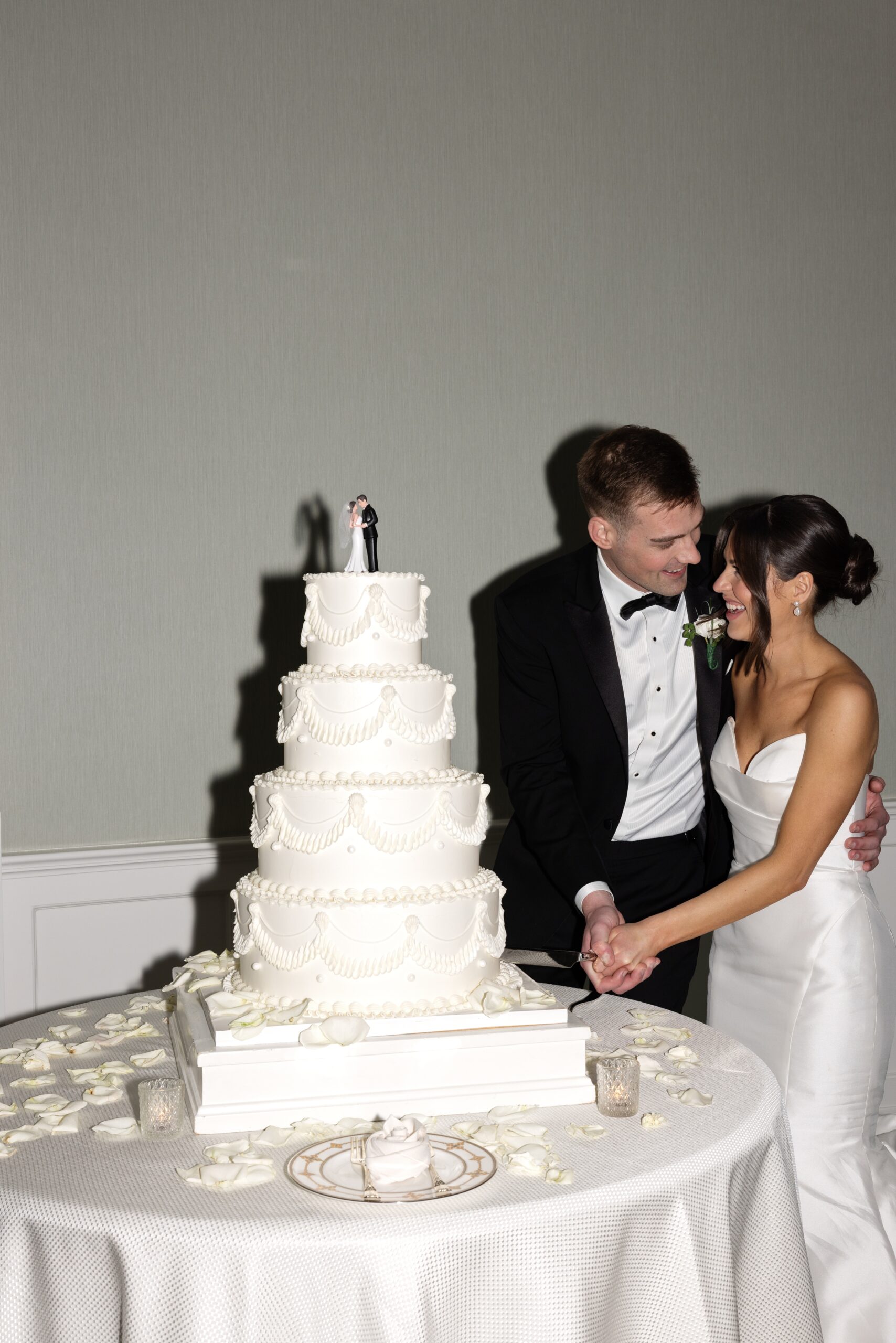 Clarks Landing Yacht Club Wedding, Point Pleasant, New Jersey Wedding, Captured by East Coast Wedding Photographers Janae Rose Photography